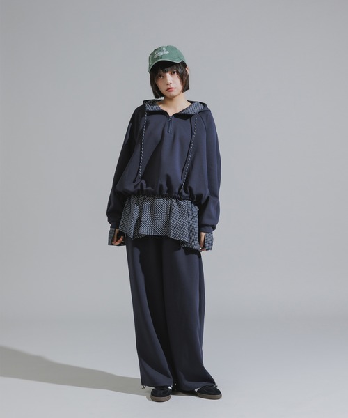 Chick（チック）の「Checkered Shirt Fabric Docking Jersey Set / チェックシャツ生地ドッキング ジャージーセットアップ（セットアップ・レディース・ネイビー/グレー・FREE）」の5枚目の写真