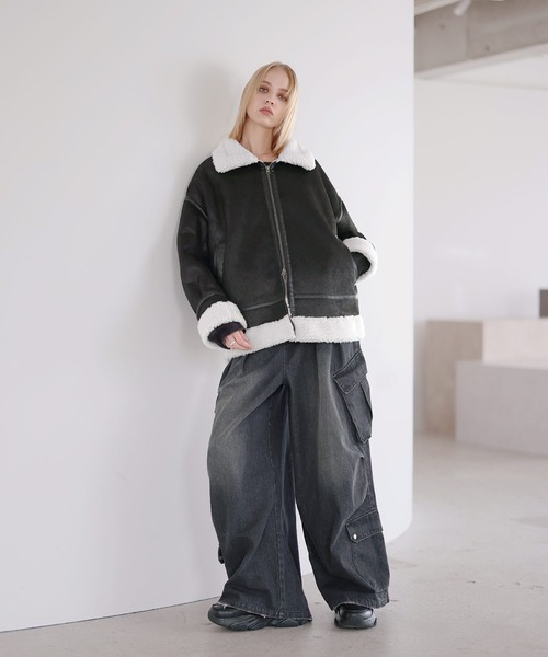 ROCHEM（ローシェン）の「ダブルジップ裏ボアフェイクムートン