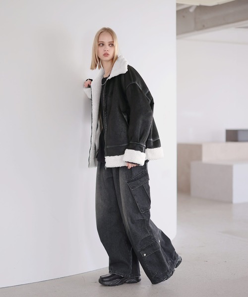 ROCHEM（ローシェン）の「ダブルジップ裏ボアフェイクムートン