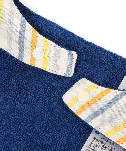 SHIPS（シップス）の「SHIPS KIDS: 三角型 刺繍 ロゴ スタイ（スタイ/よだれかけ・キッズ・ライトブルー/その他1・ONE SIZE）」の4枚目の写真