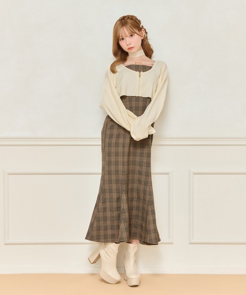 apres jour(アプレジュール)の「チョーカー付きショート丈ZIPニット(ニット/セーター・レディース・ボルドー/ブラック/アイボリー・X-LARGE/フリー)」の8枚目の写真