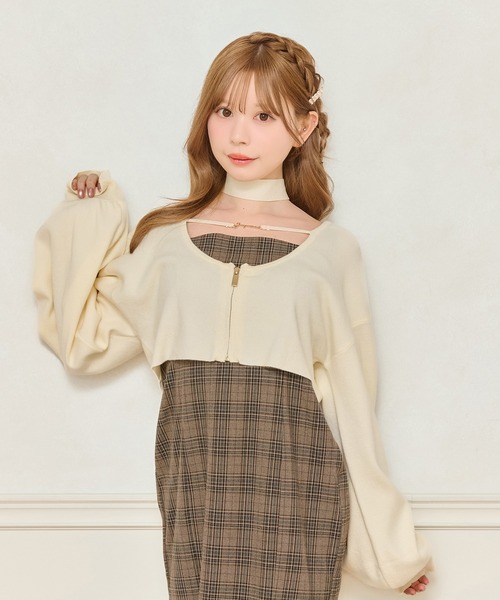 apres jour(アプレジュール)の「チョーカー付きショート丈ZIPニット(ニット/セーター・レディース・ボルドー/ブラック/アイボリー・X-LARGE/フリー)」の6枚目の写真