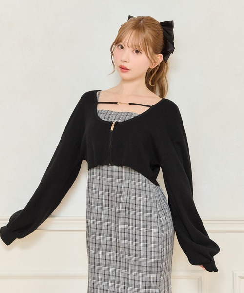 apres jour(アプレジュール)の「チョーカー付きショート丈ZIPニット(ニット/セーター・レディース・ボルドー/ブラック/アイボリー・X-LARGE/フリー)」の13枚目の写真