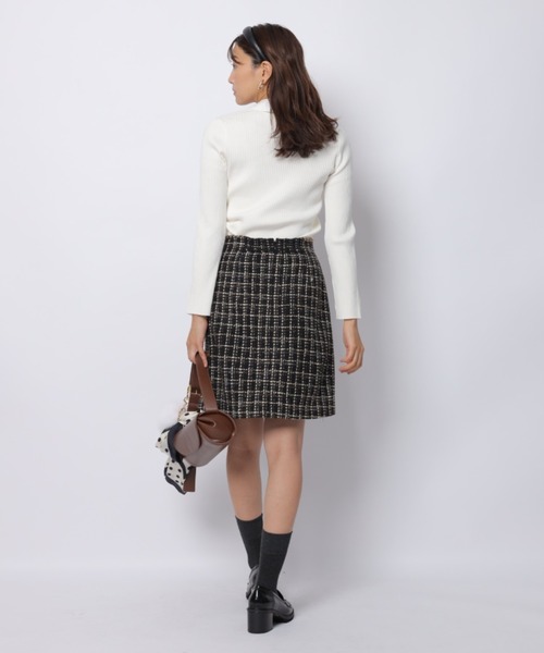 JUSGLITTY（ジャスグリッティー）の「ビジュー衿リブニット（ニット