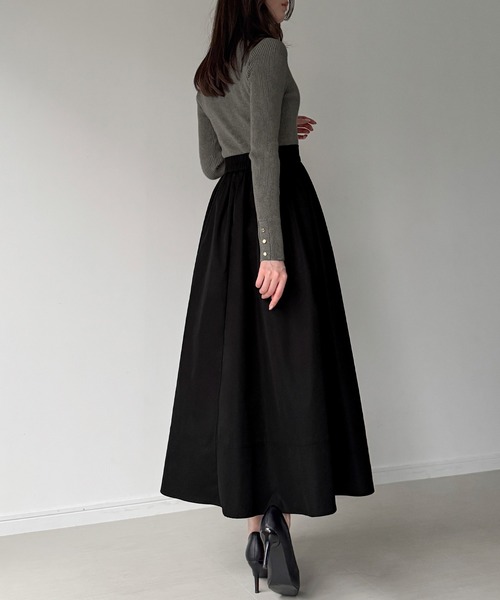 junoah(ジュノア)の「ポロリブニットドッキングワンピース(ワンピース・レディース・ホワイト/ブラック/チャコール・SMALL/LARGE/MEDIUM)」の9枚目の写真