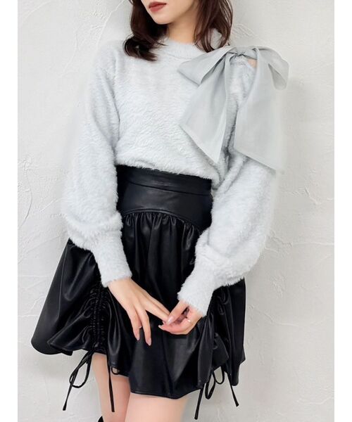 dazzlin（ダズリン）の「ワンショルミニシャギーニットトップス（ニット/セーター・レディース・ピンク/グレー/オフホワイト/ネイビー・FREE）」の3枚目の写真