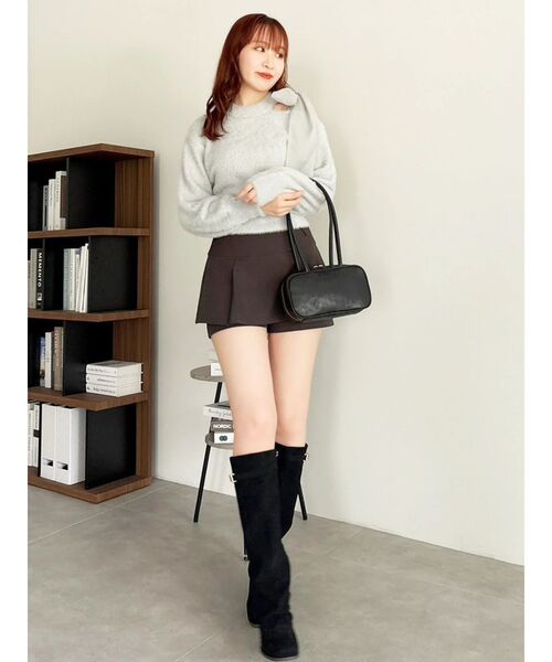 dazzlin（ダズリン）の「ワンショルミニシャギーニットトップス（ニット/セーター・レディース・ピンク/グレー/オフホワイト/ネイビー・FREE）」の5枚目の写真