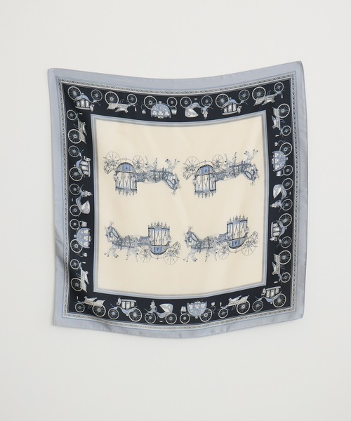 KATHARINE ROSS(キャサリンロス)の「【KATHARINE ROSS】大判スカーフ レトロ馬車(バンダナ/スカーフ・レディース・ネイビー/ベージュ/ブラック・MEDIUM)」の17枚目の写真