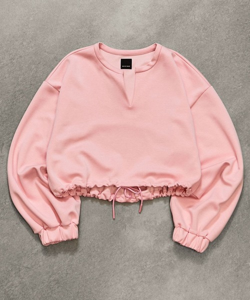 ROSE BUD(ローズバッド)の「VOLUME SLEEVE CROPPED TOP(スウェット・レディース・グレー/ブラック/ピンク・ONE SIZE)」の3枚目の写真