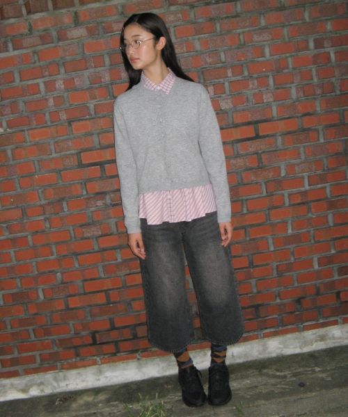 RONRON(ロンロン)の「RUFFLE CHECK SHIRT PINK(シャツ/ブラウス・レディース・その他・FREE)」の2枚目の写真