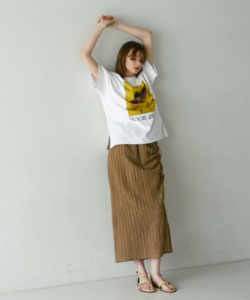 WHYTO.(ホワイト)の「「WHYTO. / ホワイト」2wayプリントTシャツ(Tシャツ/カットソー・レディース・グレー系その他2/ブラック×イエロー/グレー系その他/ホワイト×レッド/ブラック×レッド/ホワイト×イエロー・FREE)」の7枚目の写真