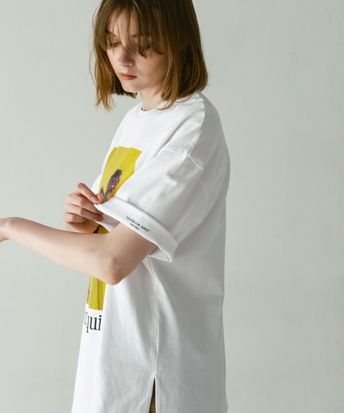 WHYTO.(ホワイト)の「「WHYTO. / ホワイト」2wayプリントTシャツ(Tシャツ/カットソー・レディース・グレー系その他2/ブラック×イエロー/グレー系その他/ホワイト×レッド/ブラック×レッド/ホワイト×イエロー・FREE)」の8枚目の写真