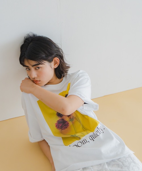 WHYTO.(ホワイト)の「「WHYTO. / ホワイト」2wayプリントTシャツ(Tシャツ/カットソー・レディース・グレー系その他2/ブラック×イエロー/グレー系その他/ホワイト×レッド/ブラック×レッド/ホワイト×イエロー・FREE)」の21枚目の写真