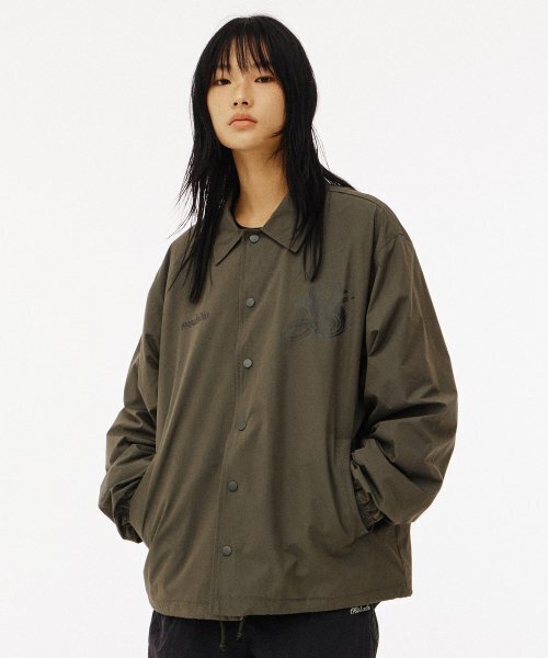 1993STUDIO(1993スタジオ)の「レコードボタンコーチジャケット_カーキ(ナイロンジャケット・レディース・その他・LARGE/MEDIUM)」の5枚目の写真