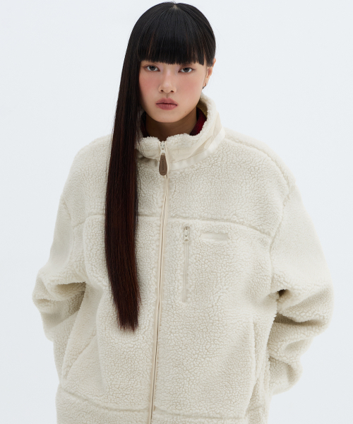 F.ILLUMINATE(フィルミネイト)の「シェルパフリースジャケット-アイボリー(その他アウター・レディース・その他・MEDIUM/LARGE/SMALL)」の3枚目の写真