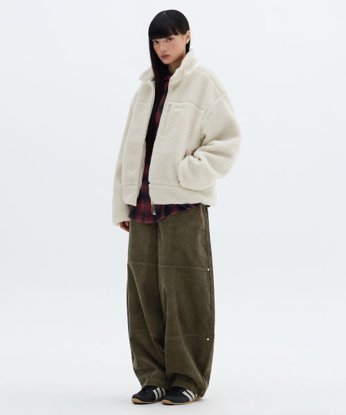 F.ILLUMINATE(フィルミネイト)の「シェルパフリースジャケット-アイボリー(その他アウター・レディース・その他・MEDIUM/LARGE/SMALL)」の4枚目の写真