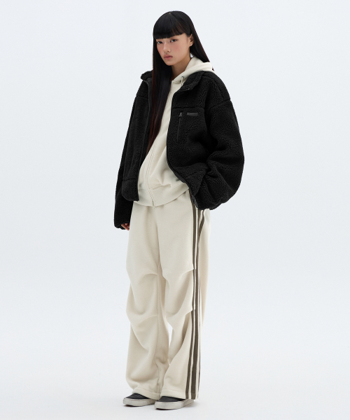 F.ILLUMINATE(フィルミネイト)の「シェルパフリースジャケット-アイボリー(その他アウター・レディース・その他・MEDIUM/LARGE/SMALL)」の5枚目の写真