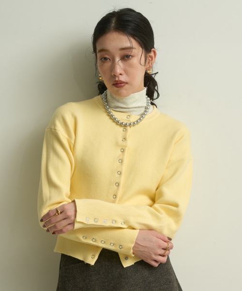 Lutim by u（ルチバイユー）の「Soft-touch dot button cardigan / ソフトタッチドット釦カーディガン（カーディガン/ボレロ・レディース・グレー/ブラック/イエロー・FREE）」の3枚目の写真