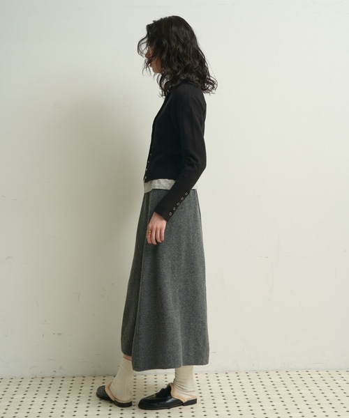 Lutim by u（ルチバイユー）の「Soft-touch dot button cardigan / ソフトタッチドット釦カーディガン（カーディガン/ボレロ・レディース・グレー/ブラック/イエロー・FREE）」の8枚目の写真