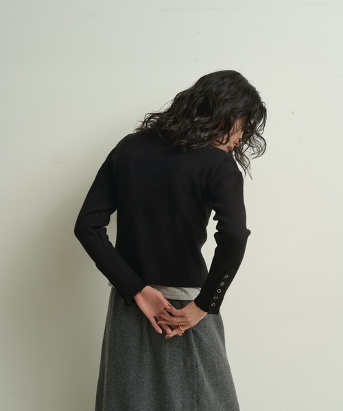 Lutim by u（ルチバイユー）の「Soft-touch dot button cardigan / ソフトタッチドット釦カーディガン（カーディガン/ボレロ・レディース・グレー/ブラック/イエロー・FREE）」の6枚目の写真