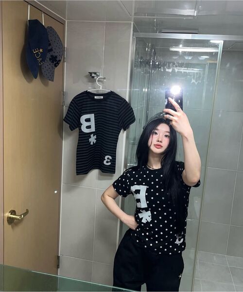 BAUF（バウフ）の「B logo スリムフィットTシャツ [ドットブラック]（Tシャツ/カットソー・レディース・その他・FREE）」の11枚目の写真