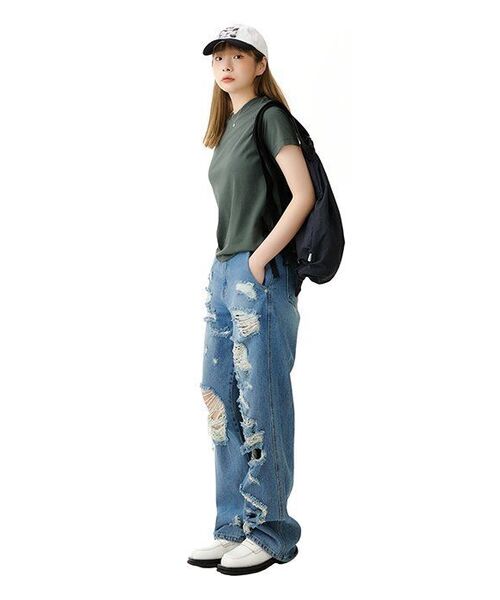 MUSINSA STANDARD WOMAN（ムシンサスタンダードウーマン）の「[クールタンダード] ウィメンズ ベーシック クルーネック Tシャツ [ダスティグリーン]（Tシャツ/カットソー・レディース・その他・X-SMALL/MEDIUM/SMALL/X-LARGE/LARGE）」の5枚目の写真