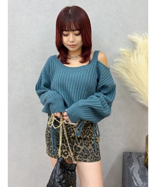 EVRIS(エヴリス)の「ワンショルダーニットワンピース(ワンピース・レディース・ブルー/ブラック・FREE)」の6枚目の写真