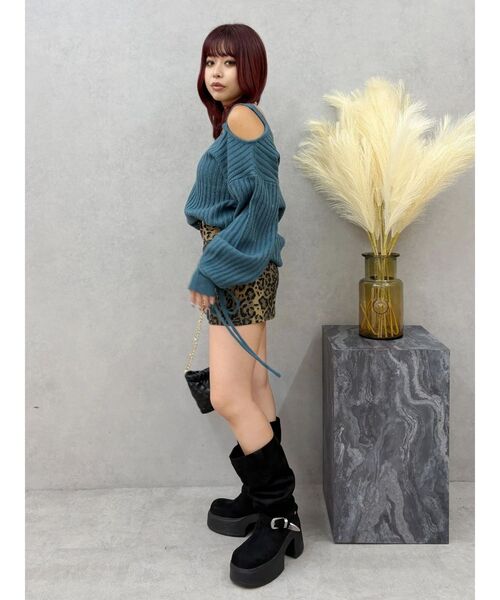 EVRIS(エヴリス)の「ワンショルダーニットワンピース(ワンピース・レディース・ブルー/ブラック・FREE)」の9枚目の写真