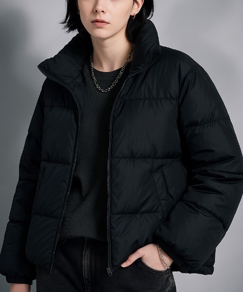 VIBGYOR(ヴィブジョー)の「ナイロンバブルジャケット(CN)(ダウンジャケット/コート・メンズ・ブラック/グレイッシュベージュ・MEDIUM/LARGE/X-LARGE)」の11枚目の写真