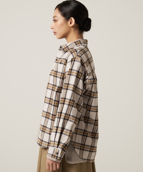 Eddie Bauer(エディーバウアー)の「フィールド フレックス フランネル チェック シャツ(シャツ/ブラウス・レディース・ブルー系/ブラック系/アイボリー系・M/S/XL/L)」の16枚目の写真