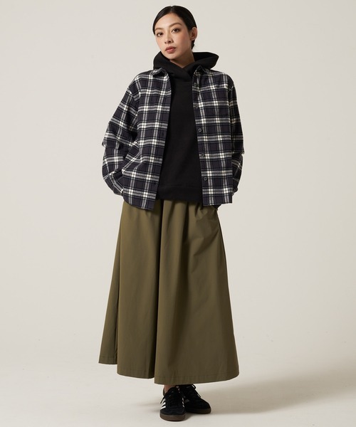 Eddie Bauer(エディーバウアー)の「フィールド フレックス フランネル チェック シャツ(シャツ/ブラウス・レディース・ブルー系/ブラック系/アイボリー系・M/S/XL/L)」の18枚目の写真