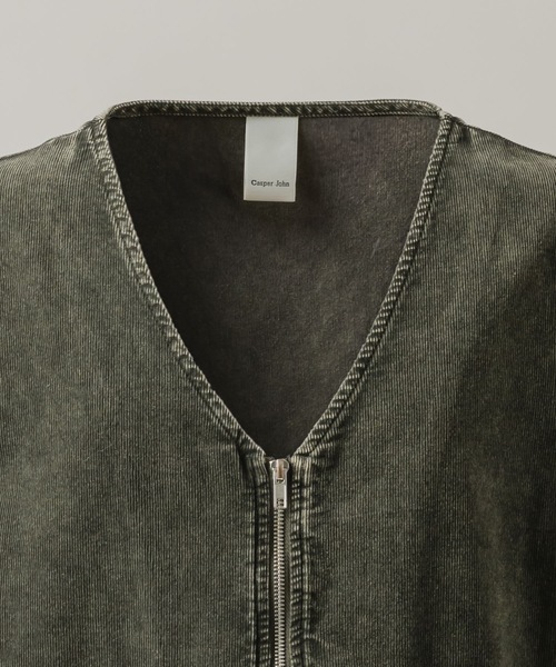 CASPER JOHN（キャスパージョン）の「Chemical wash narrow corduroy vest/ケミカルウォッシュナローコーデュロイベスト（ベスト・メンズ・カーキ/ブラック・LARGE/MEDIUM/SMALL/X-SMALL）」の8枚目の写真