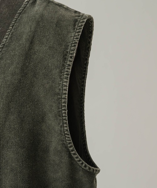 CASPER JOHN（キャスパージョン）の「Chemical wash narrow corduroy vest/ケミカルウォッシュナローコーデュロイベスト（ベスト・メンズ・カーキ/ブラック・LARGE/MEDIUM/SMALL/X-SMALL）」の12枚目の写真