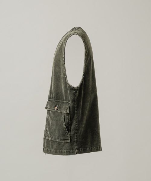 CASPER JOHN（キャスパージョン）の「Chemical wash narrow corduroy vest/ケミカルウォッシュナローコーデュロイベスト（ベスト・メンズ・カーキ/ブラック・LARGE/MEDIUM/SMALL/X-SMALL）」の13枚目の写真