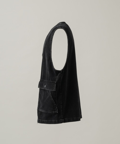 CASPER JOHN（キャスパージョン）の「Chemical wash narrow corduroy vest/ケミカルウォッシュナローコーデュロイベスト（ベスト・メンズ・カーキ/ブラック・LARGE/MEDIUM/SMALL/X-SMALL）」の6枚目の写真
