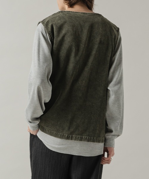CASPER JOHN（キャスパージョン）の「Chemical wash narrow corduroy vest/ケミカルウォッシュナローコーデュロイベスト（ベスト・メンズ・カーキ/ブラック・LARGE/MEDIUM/SMALL/X-SMALL）」の21枚目の写真