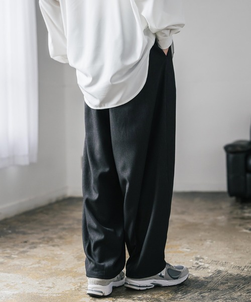 Rocky Monroe(ロッキーモンロー)の「サージツイル2タックイージーワイドバルーンパンツ(その他パンツ・メンズ・ネイビー/チャコール/ブラウン/ブラック/ブルーグリーン/オフホワイト・M/L)」の22枚目の写真