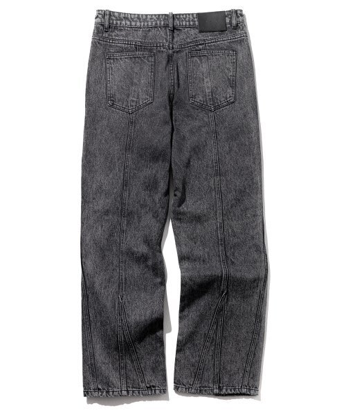 MASSNOUN（マスノウン）の「インシジョンインバーテッドウォッシュドデニムパンツ MFTJP001-BK（デニムパンツ・レディース・その他・X-LARGE）」の6枚目の写真