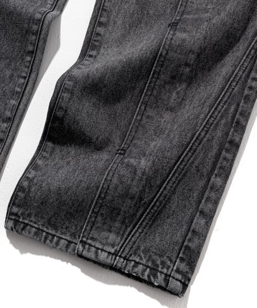 MASSNOUN（マスノウン）の「インシジョンインバーテッドウォッシュドデニムパンツ MFTJP001-BK（デニムパンツ・レディース・その他・X-LARGE）」の2枚目の写真