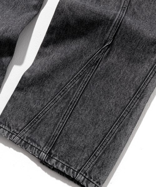 MASSNOUN（マスノウン）の「インシジョンインバーテッドウォッシュドデニムパンツ MFTJP001-BK（デニムパンツ・レディース・その他・X-LARGE）」の5枚目の写真