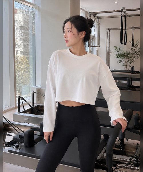 KOLEAT（コレット）の「WOMENクロップオーバーフィット純正無地ロングファルティロングスリーブ[ホワイト]（Tシャツ/カットソー・レディース・ホワイト・FREE）」の11枚目の写真