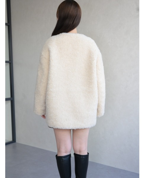 31 Sons de mode(トランテアン ソン ドゥ モード)の「ノーカラーボアコート(ノーカラージャケット・レディース・ブラック/アイボリー・フリ-)」の15枚目の写真