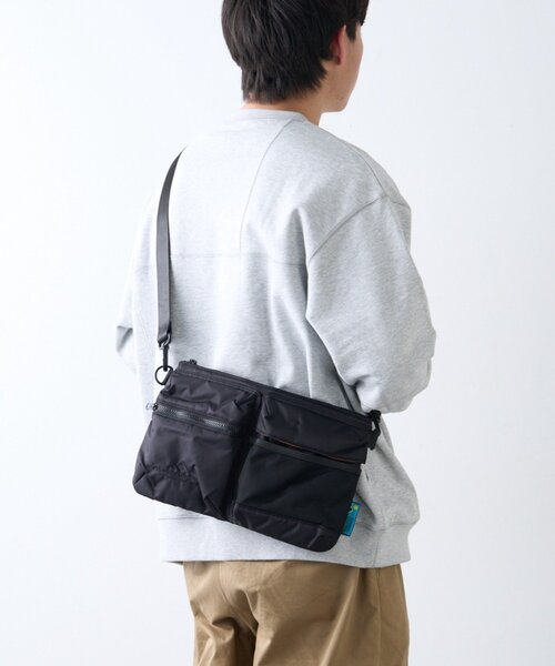 Franklin Climbing(フランクリンクライミング)の「【Franklin Climbing】男女兼用/通勤・通学/8WAYマルチヘルメットショルダーバッグ(ショルダーバッグ・メンズ・ブラック/グレー/ベージュ・ONE SIZE)」の6枚目の写真