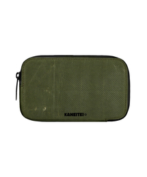 KANEITEI（カネイテイ）の「BRICK ZIP WALLET M (OLIVE DRAB) / UPCYCLED（札入れ/マネークリップ）」