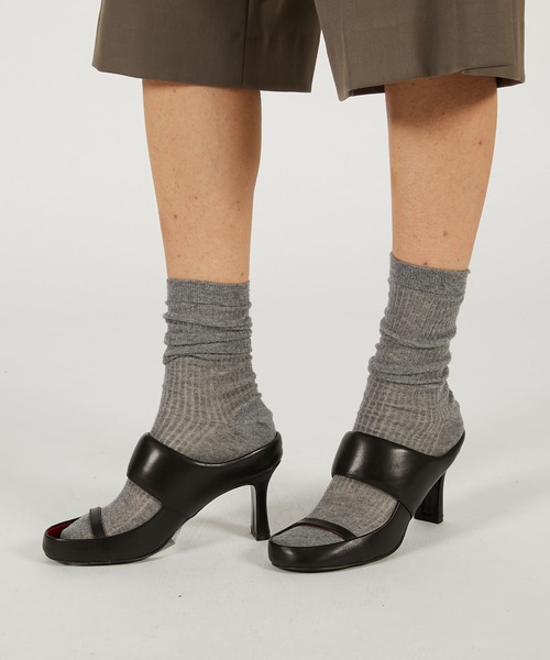 PRANK PROJECT(プランクプロジェクト)の「パフボートサンダル / Puff Boat Sandals(サンダル・レディース・ブラック/レッド・36/37/38)」の4枚目の写真