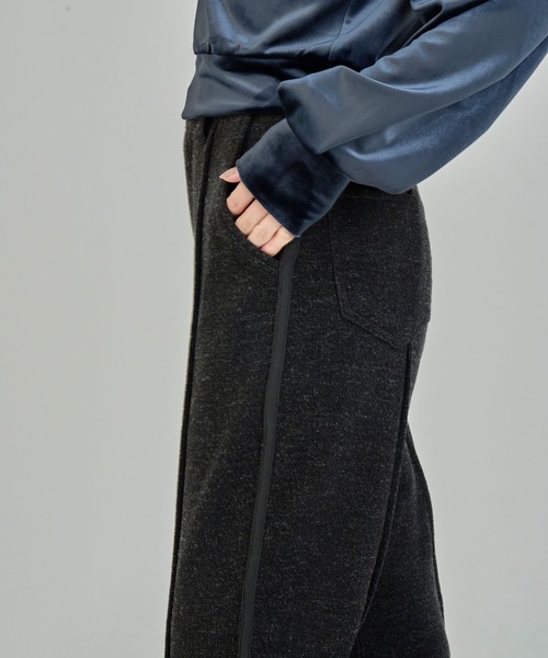 Nora Lily elle（ノラリリーエル）の「【Nora Lily】「elle」Lib Knit Line Bell Bottom（スウェットパンツ・レディース・ブラウン/ブラック・FREE）」の9枚目の写真