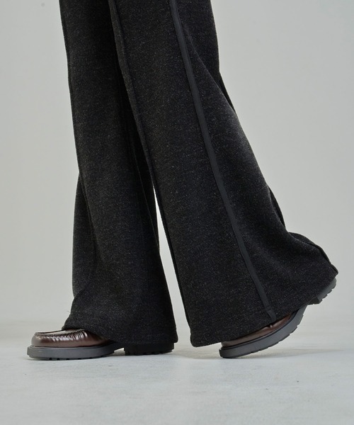 Nora Lily elle（ノラリリーエル）の「【Nora Lily】「elle」Lib Knit Line Bell Bottom（スウェットパンツ・レディース・ブラウン/ブラック・FREE）」の19枚目の写真