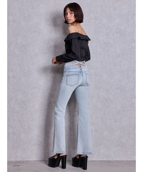 GYDA（ジェイダ）の「ハイウエストBACKクロスフレアパンツ（デニムパンツ・レディース・ブラック/ライトブルー/インディゴブルー・X-SMALL/SMALL/MEDIUM）」の10枚目の写真