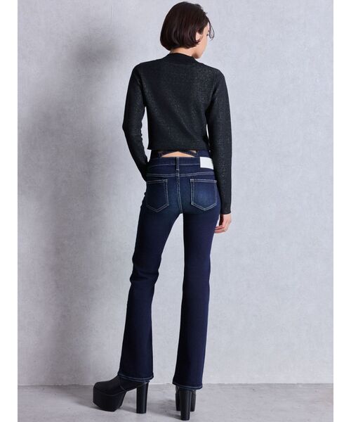 GYDA(ジェイダ)の「NEWハイウエストBACKクロスフレアパンツ(デニムパンツ・レディース・ブラック/ライトブルー/インディゴブルー・X-SMALL/SMALL/MEDIUM)」の5枚目の写真