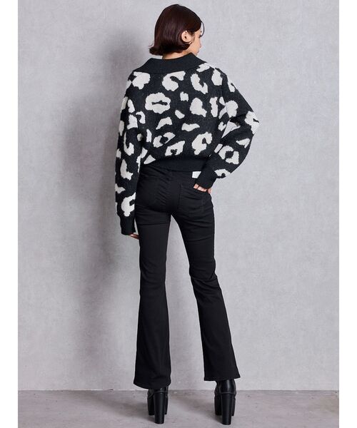 GYDA(ジェイダ)の「NEWハイウエストBACKクロスフレアパンツ(デニムパンツ・レディース・ブラック/ライトブルー/インディゴブルー・X-SMALL/SMALL/MEDIUM)」の7枚目の写真